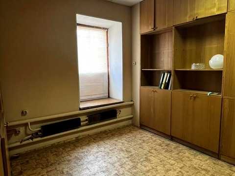 комерційна за адресою Миколи Садовського пров. (Пушкіна), 76