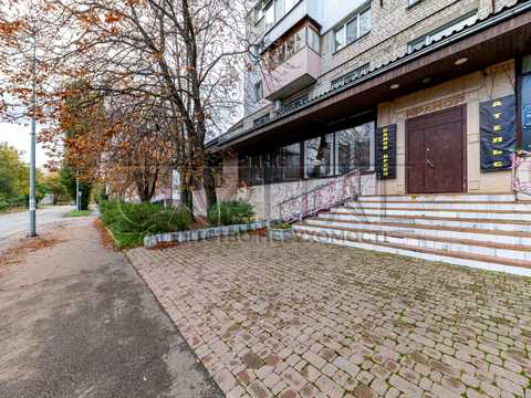 комерційна за адресою Ушинського вул., 19