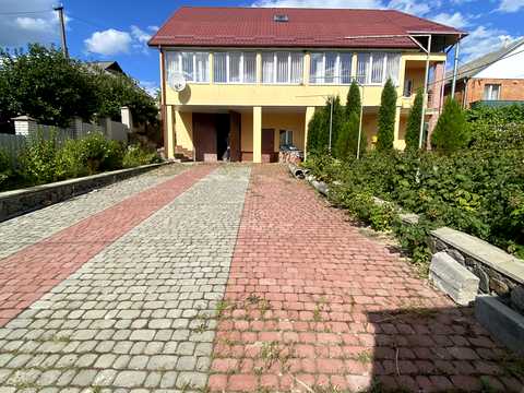 дом по адресу Соборна, 86