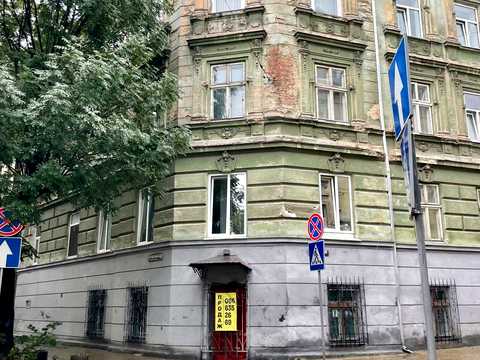коммерческая по адресу Декарта ул., 10