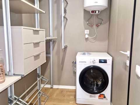 квартира за адресою Академіка Заболотного вул., 1-Б