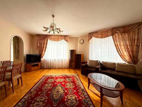 квартира по адресу Александра Конисского ул., 52-58
