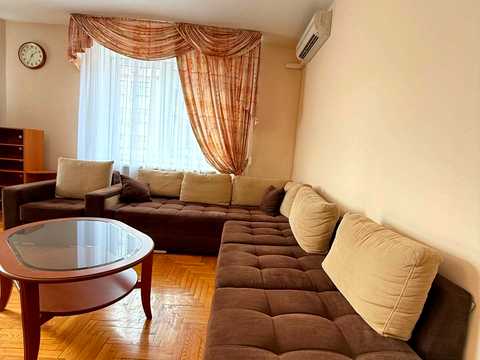 квартира по адресу Александра Конисского ул., 52-58