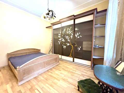 квартира за адресою Івана Левинського вул., 4