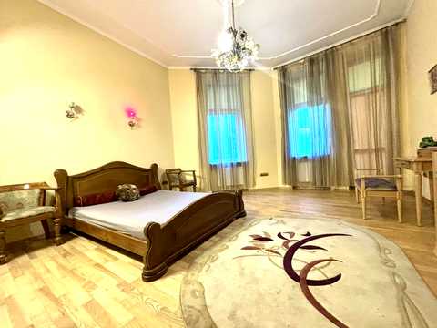 квартира за адресою Івана Левинського вул., 4