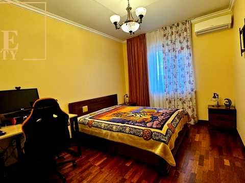 квартира за адресою Дегтярівська вул., 25а к1