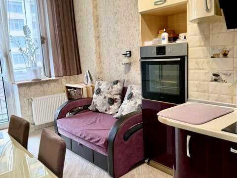 квартира за адресою Перлинна вул., 3
