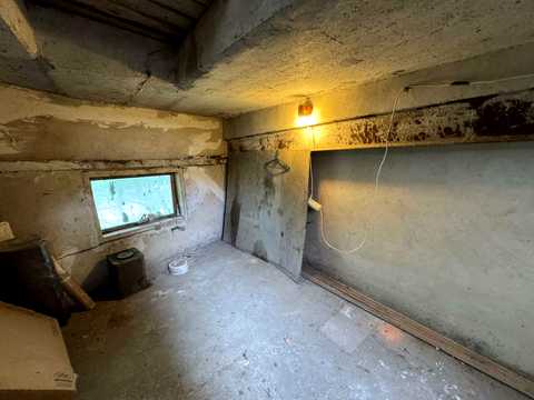 паркомісце за адресою Таджицька вул., 6