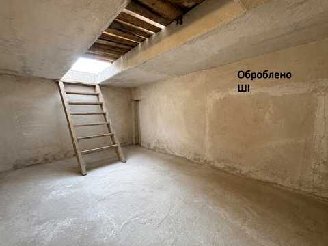 паркомісце за адресою Таджицька вул., 6