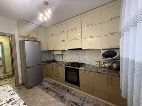 квартира за адресою Пилипа Орлика вул., 31а