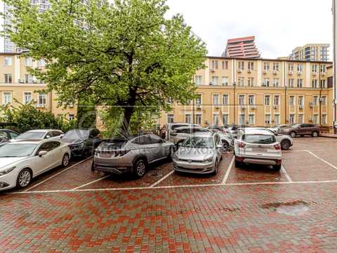 комерційна за адресою Глибочицька вул., 40
