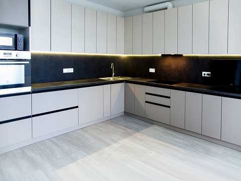 квартира за адресою Кадетський Гай вул., 10