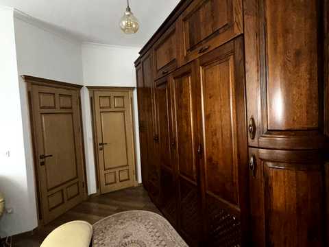 квартира за адресою Тринітарська вул., 7