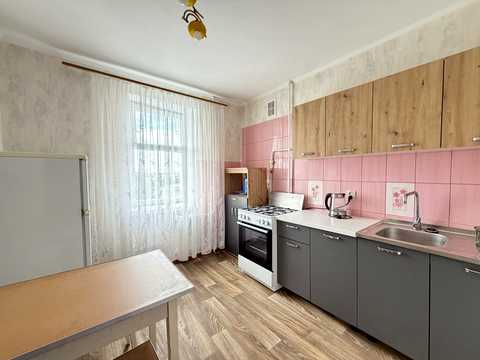 квартира за адресою Степана Бандери вул., 9а