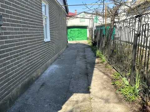 будинок за адресою Алли Горської вул. (Наримська), 76