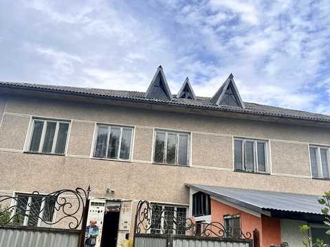 комерційна за адресою Січових Стрільців, 70
