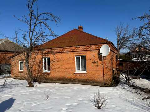 будинок за адресою Героїв Крут вул. (Комунарів), 12