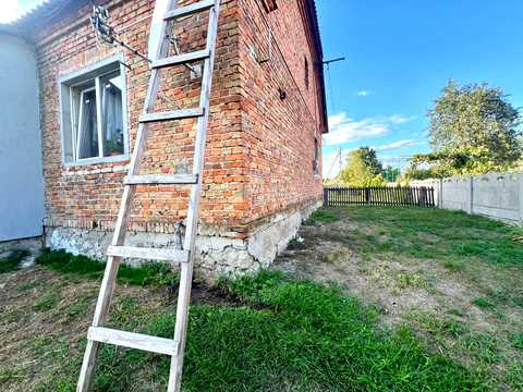 будинок за адресою с. Пили, Деревенка, 43