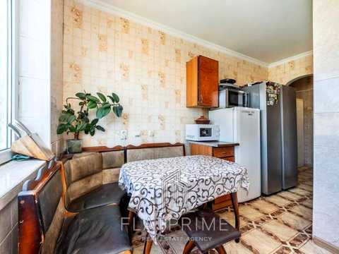 квартира по адресу Приречная ул., 5