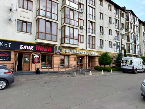 комерційна за адресою Щаслива вул., 14