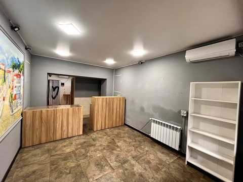 комерційна за адресою Косвена вул., 35