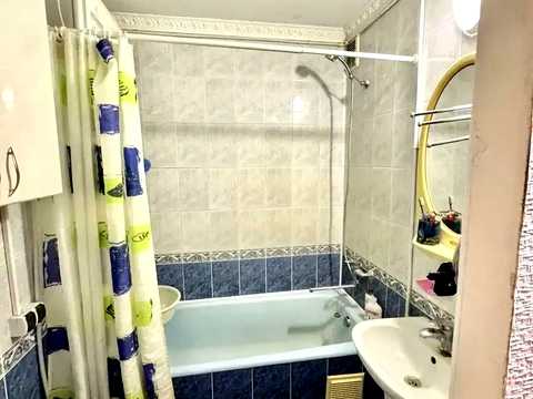 квартира за адресою Милославська вул., 3