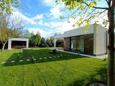 будинок за адресою с. Новоолександрівка, Балкова