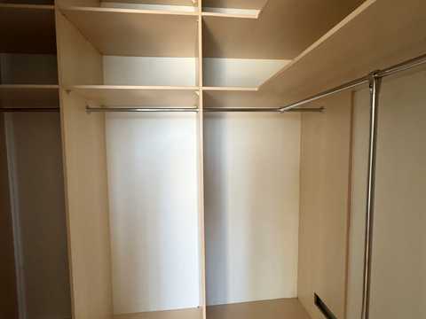 квартира за адресою Ревуцького вул., 25