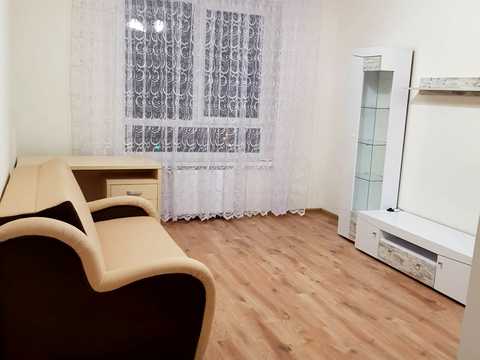 квартира за адресою Богдана Хмельницького  вул., (Будинок 1)