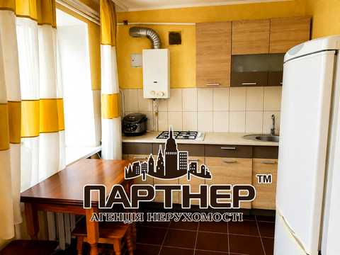 квартира за адресою Ігоря Сердюка вул. (Жовтнева), 4/11