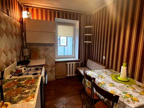 квартира за адресою Митрополита Шептицького вул., 3