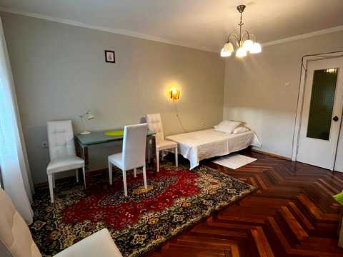 квартира за адресою Митрополита Шептицького вул., 3