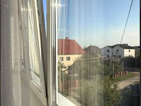 квартира за адресою с. Крихівці, Радісна вул., 4