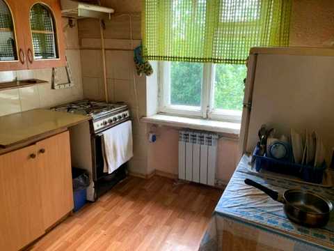 квартира за адресою Февральська вул., 3