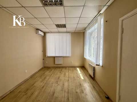 коммерческая по адресу Європейська, 5