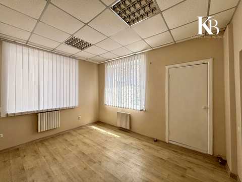 коммерческая по адресу Європейська, 5