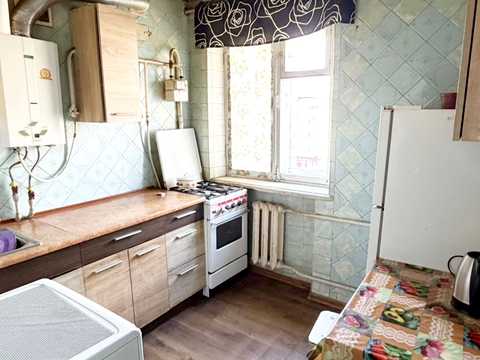 квартира за адресою Космонавтів вул., 73