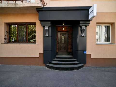 коммерческая по адресу Пластовая ул. (Остафова), 10