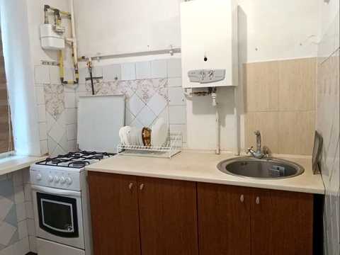 квартира за адресою Перемоги вул., 3