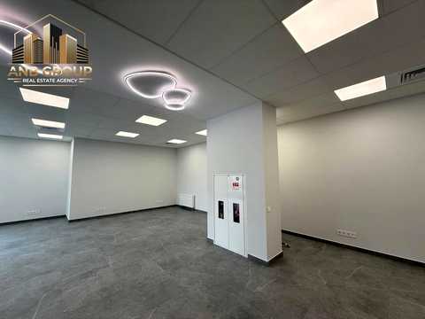 комерційна за адресою Золотоустівська вул., 25
