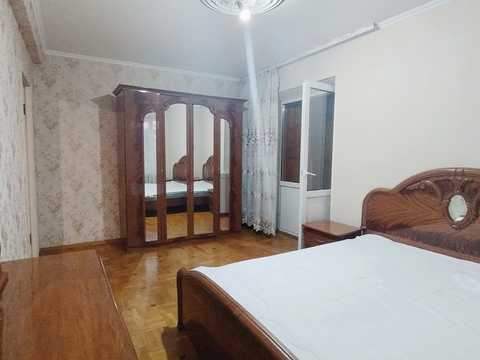 квартира за адресою Ореста Левицького вул. (Академіка Курчатова), 23