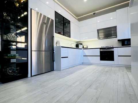 квартира по адресу Кармалюка ул., 5