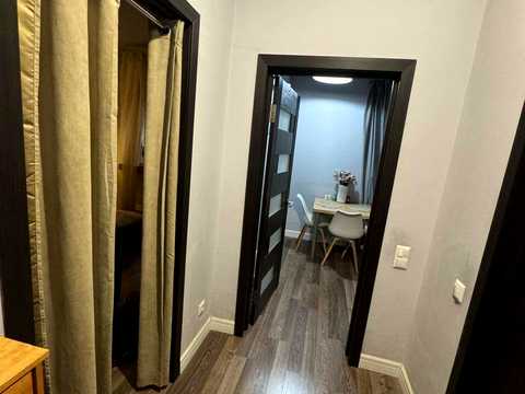 квартира за адресою Рея Бредбері вул., 7/14