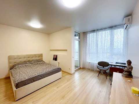 квартира за адресою Соборності просп. (Возз'єднання), 17 к2