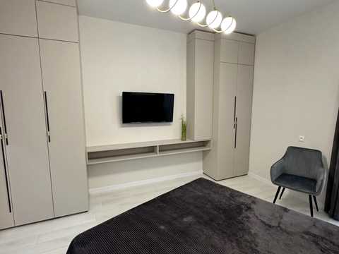 квартира за адресою Краснова вул., (68 перлина)