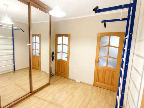 квартира за адресою Київ, Степана Олійника вул., 11