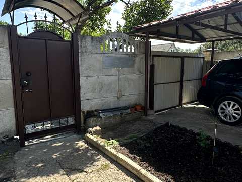дом по адресу Бориспільська