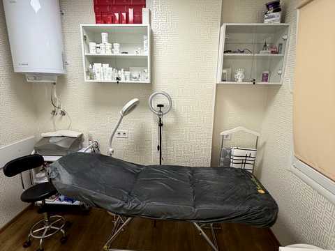 комерційна за адресою Балківська вул., 137г