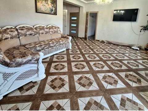 будинок за адресою грушева