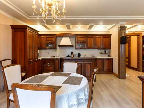 квартира по адресу Межигорская ул., 28